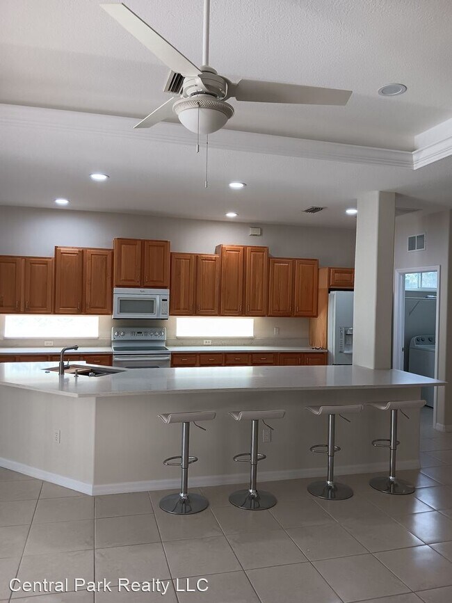 Foto del edificio - 3 br, 2 bath House - 8134 Coates Row Place
