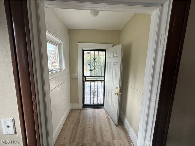 Building Photo - 1355 Addison Rd