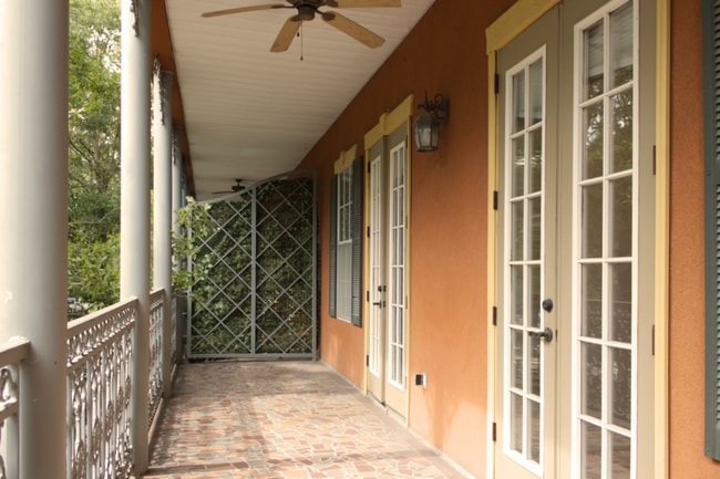 Building Photo - Jackson Square - 2 Bedroom, 2 Bathroom Condo **$400 Leasing Bonus**