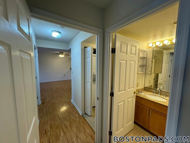 Foto del edificio - 345 Franklin St