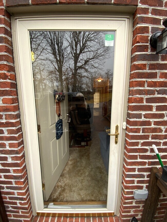 Building Photo - 111 Hughes Road, Unit 111-2