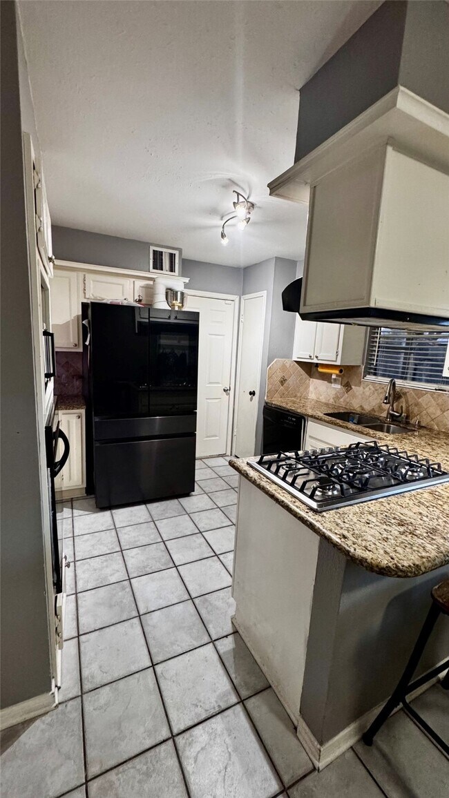 Foto del edificio - 21418 Park Mt Dr