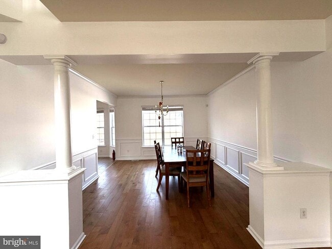 Foto del edificio - 101 Goldenrod Ln