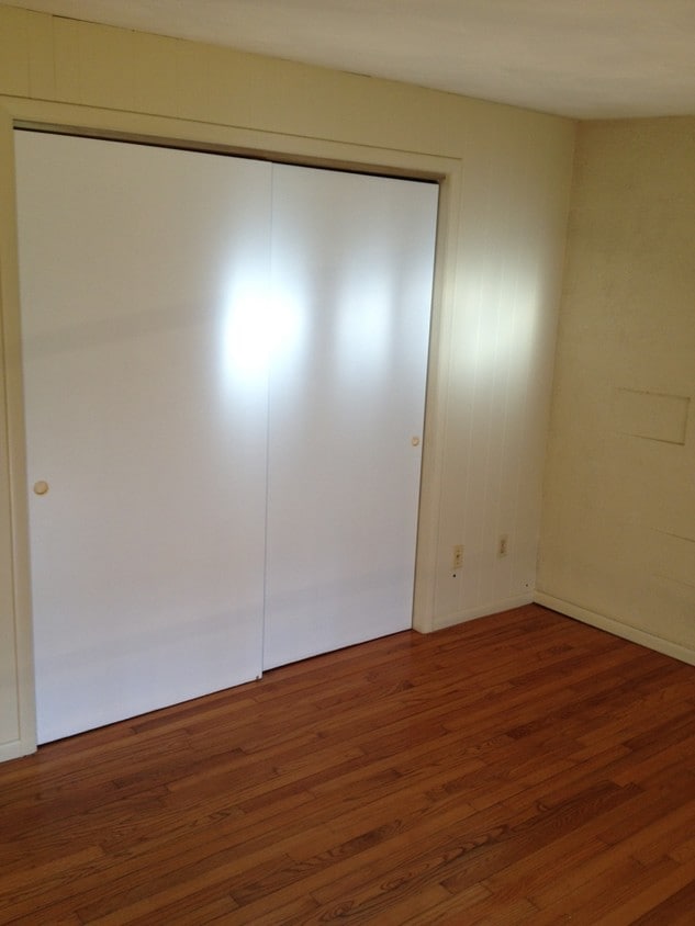 21 Denlar Dr Unit D, Chester, CT 06412 Apartments in Chester, CT