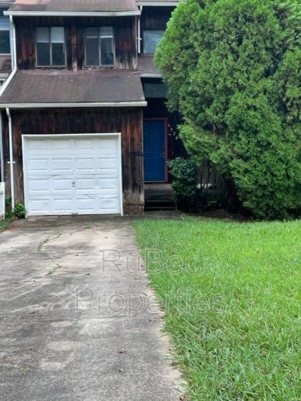 Building Photo - 6024 Spanish Oak Rd