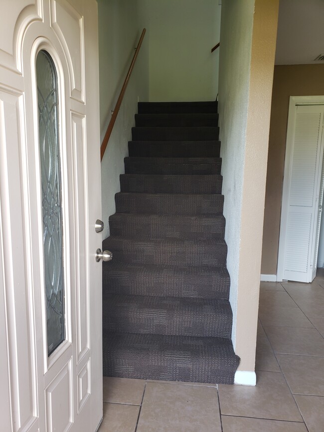 Stairs - 5818 Butler Dr