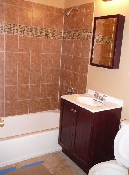 Foto del edificio - 1057 N Springfield Ave