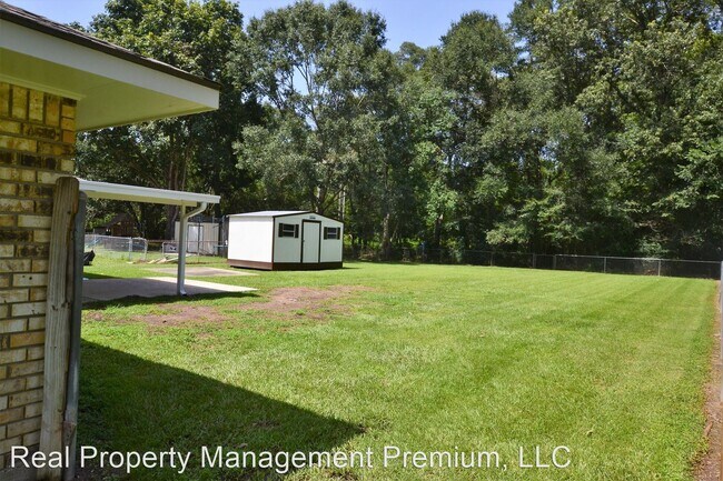 Building Photo - 3 br, 2 bath House - 10928 Big Sur Dr