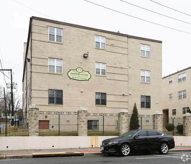 Building Photo - Eastern Plaza Condominiums