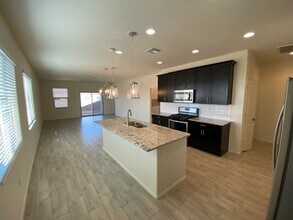 Building Photo - 14243 E Yellow Sage Ln