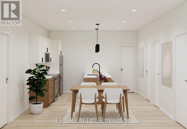Building Photo - 373 Iberville St
