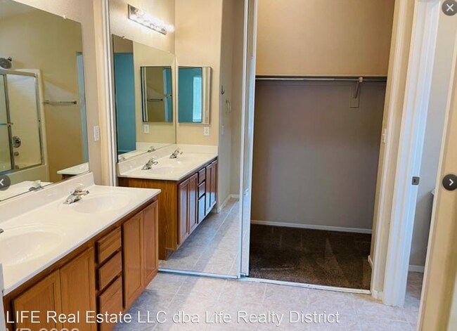 Building Photo - 3 br, 2 bath House - 913 Cedar Pines Street