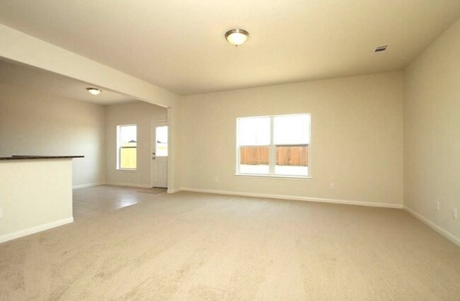 Foto del edificio - 312 Magnolia Dr