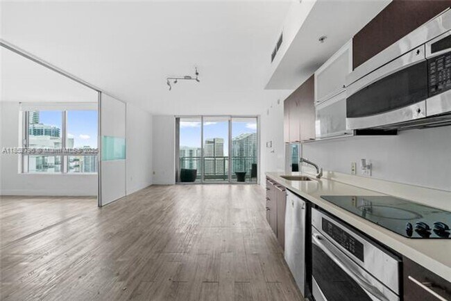 Foto del edificio - 90 SW 3rd St