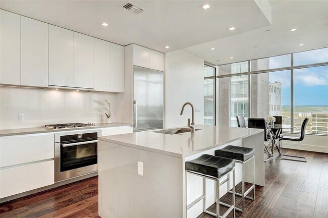 Foto del edificio - 501 West Ave