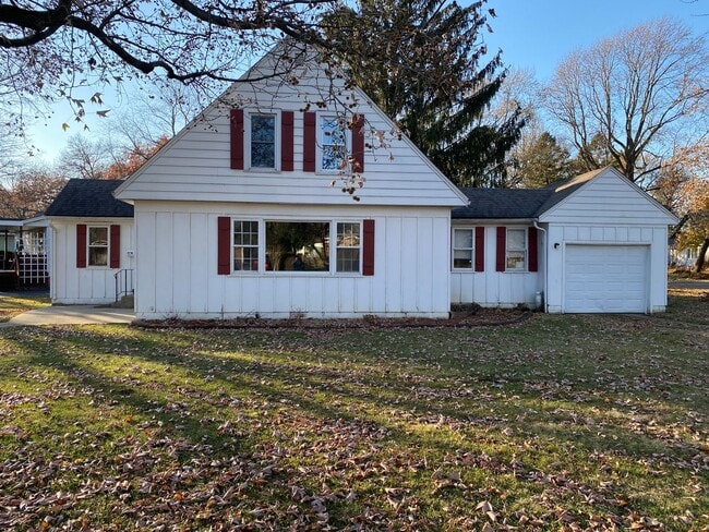 Building Photo - 700 Dover Pl