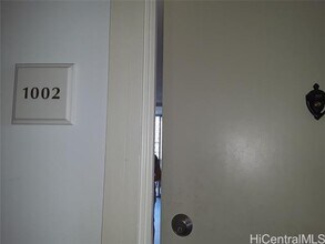 Building Photo - 430 Kaiolu St