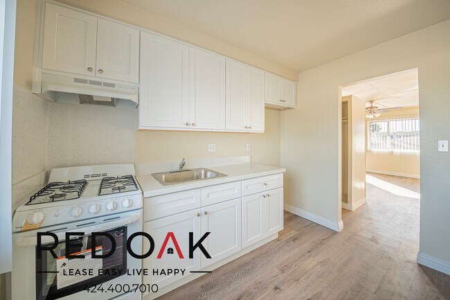 Foto del edificio - ~1 Month FREE~ Welcoming Studio with Loads...