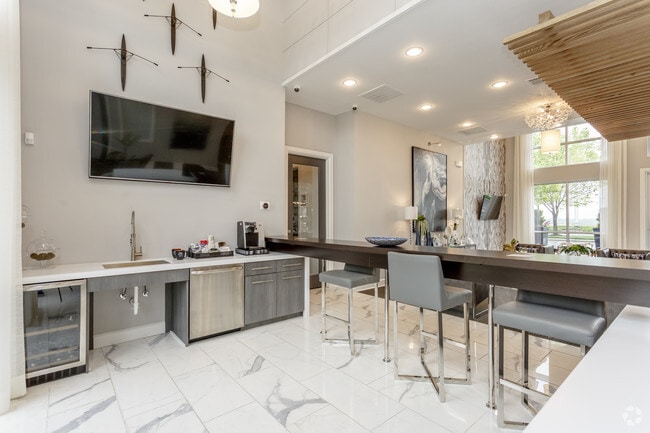 Clubhouse - New Longview