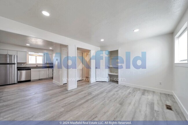 Foto del edificio - North Salt Lake 2 BD 1 BA - $500.00 Security Deposit OAC -Brookside Lofts Unit 18