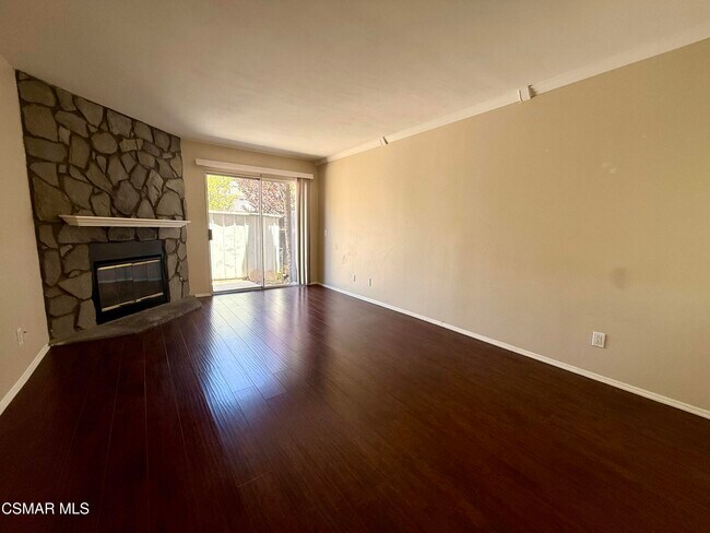 Foto del edificio - 14855 Campus Park Dr