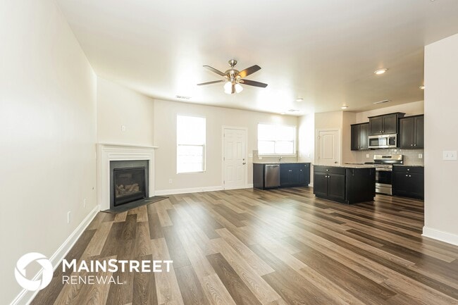 Building Photo - 1010 Keeneland Dr