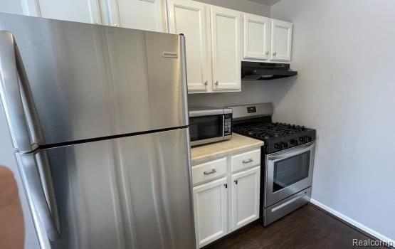 Foto del edificio - 27595 Harrison Woods Ln