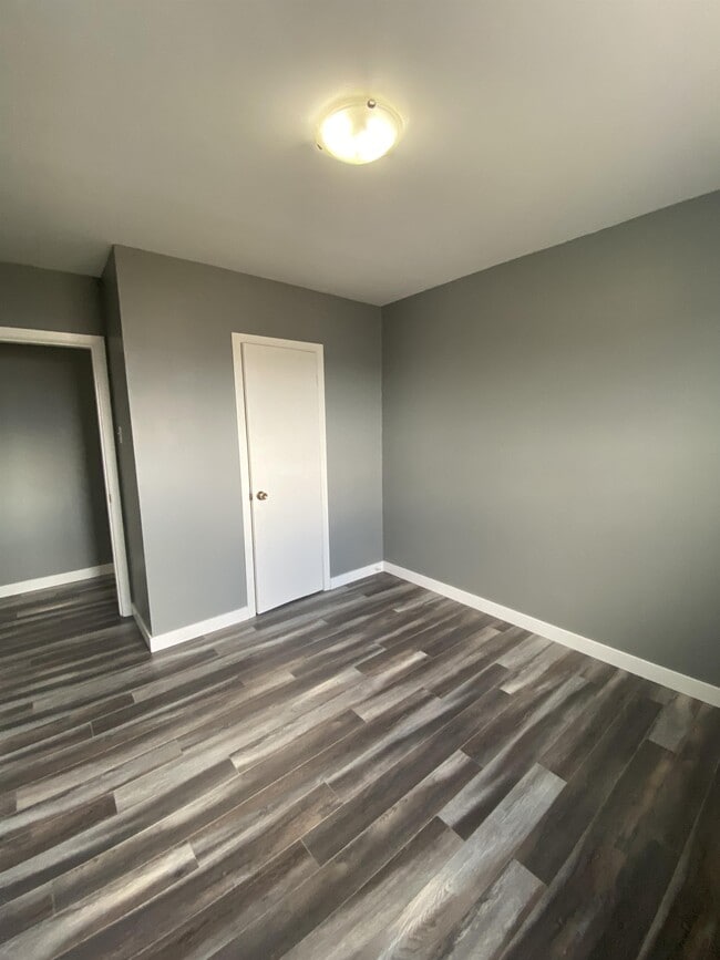 Building Photo - 34 Verdun St