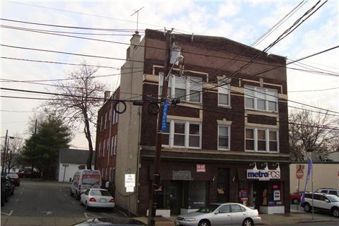 Primary Photo - 269 Main St