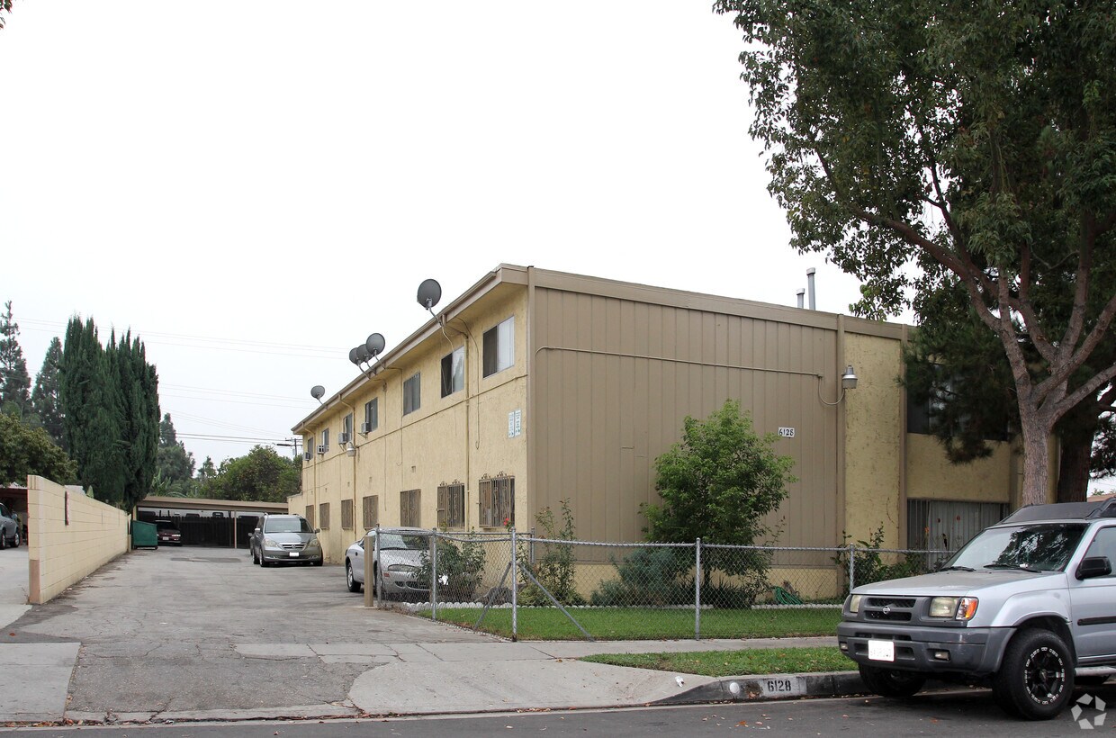 6128 Gotham St, Bell Gardens, CA 90201 Apartments in Bell Gardens, CA