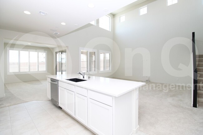 Building Photo - 13769 W Forest Pleasant Pl