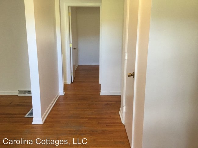 Building Photo - 4 br, 2 bath House - 1653 St. Paul's Road