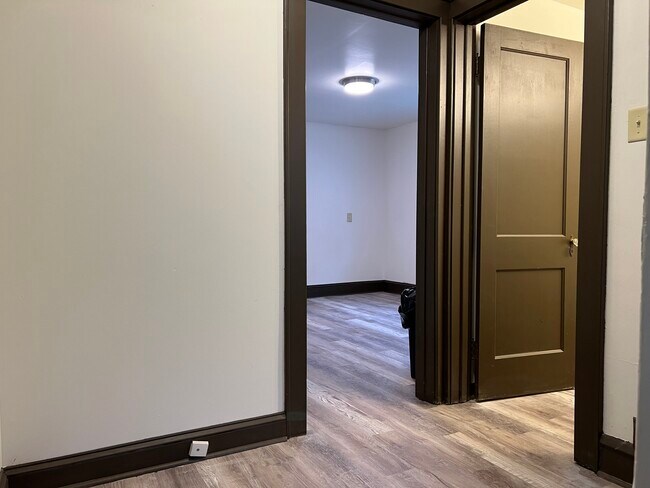 Foto del edificio - 1505 S 63rd St