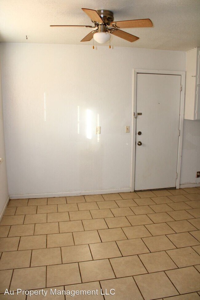 Building Photo - 3 br, 1.5 bath House - 1618 BOWIE 'B'