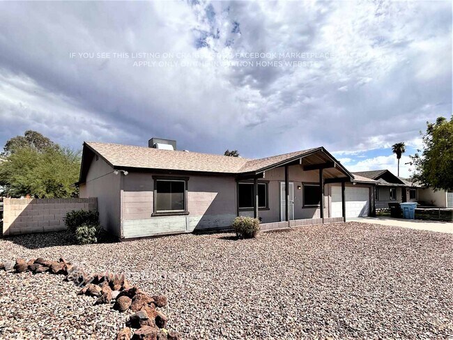 Building Photo - 3452 E Acoma Dr