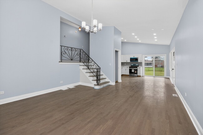 Building Photo - 15 W 56th St