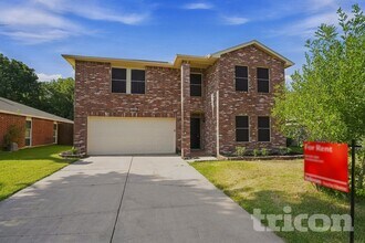 Building Photo - 1304 Rambling Brook Trail