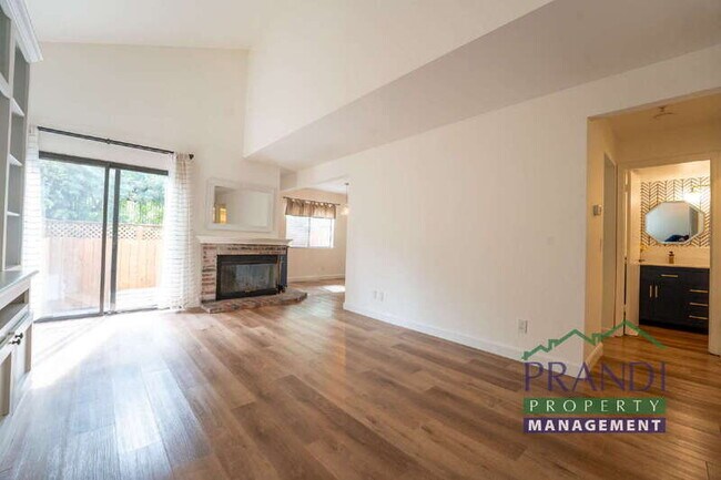 Foto del edificio - 25 Cedarwood Ln