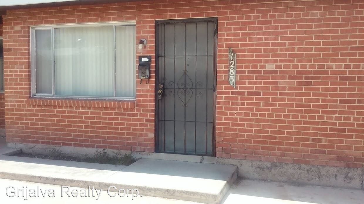 Primary Photo - 1273 E Glenn St
