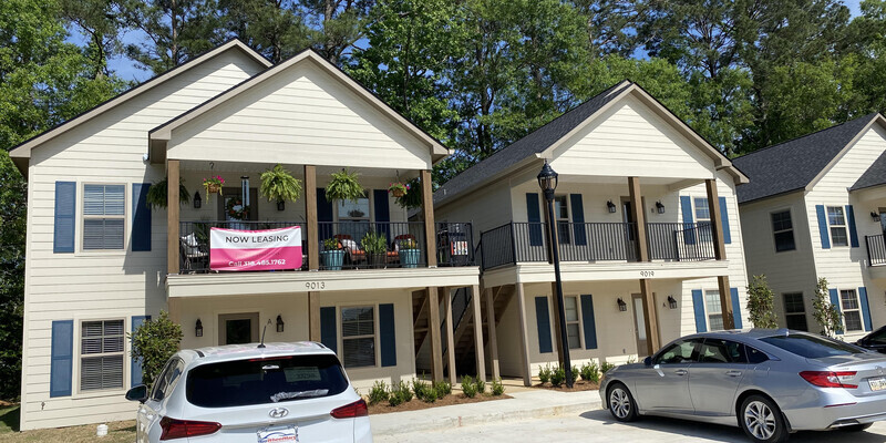 Primary Photo - Fox Creek Townhomes