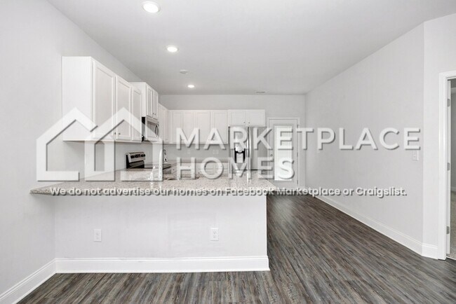Foto del edificio - 417 Edgebrook Dr