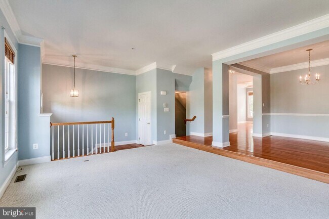 Building Photo - 4231 Chariot Way