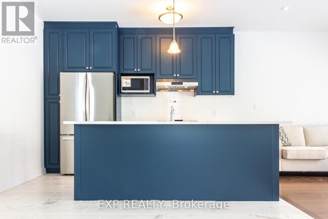 Building Photo - 6 Dominique St