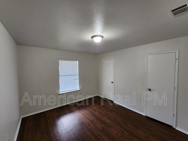 Foto del edificio - 2750 Sunset Strip Dr