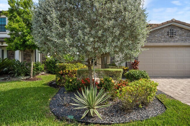Building Photo - 8891 Grand Prix Ln
