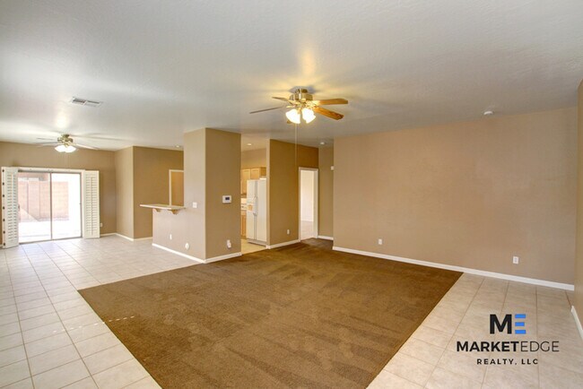 Building Photo - 15400 N 168th Ln