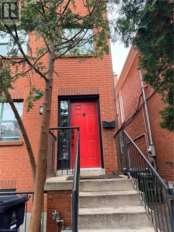 Building Photo - 192 Ontario St