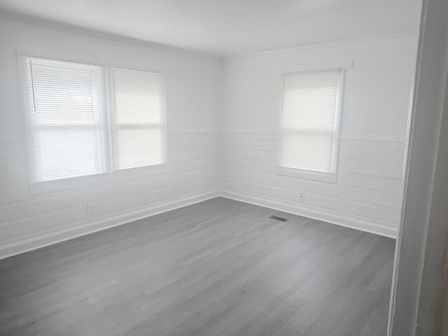 Photo - 1702 Gunter Street Unit A Apartment