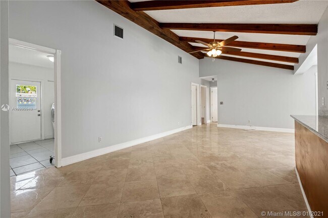Building Photo - 4102 Cottonwood Ave