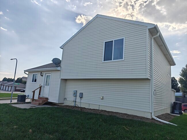 Foto del edificio - 7925 S 157th St